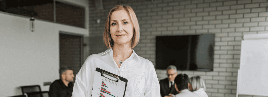 Manager C-Level: Kompleksowy przewodnik po stanowiskach, kompetencjach i ścieżce kariery