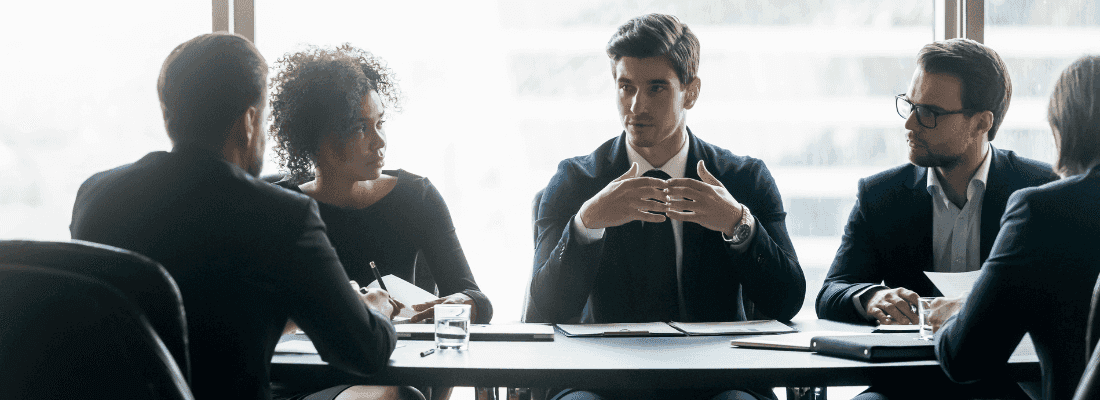 Skuteczna rekrutacja kadry zarządzającej – kompleksowy przewodnik [2025]